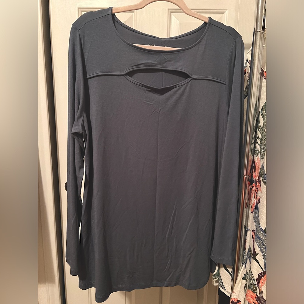 Soft Surrounding Beckett top